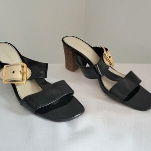 Liz Claiborne "Milly" Black Patent Heeled Sandals with Gold Buckle 9M